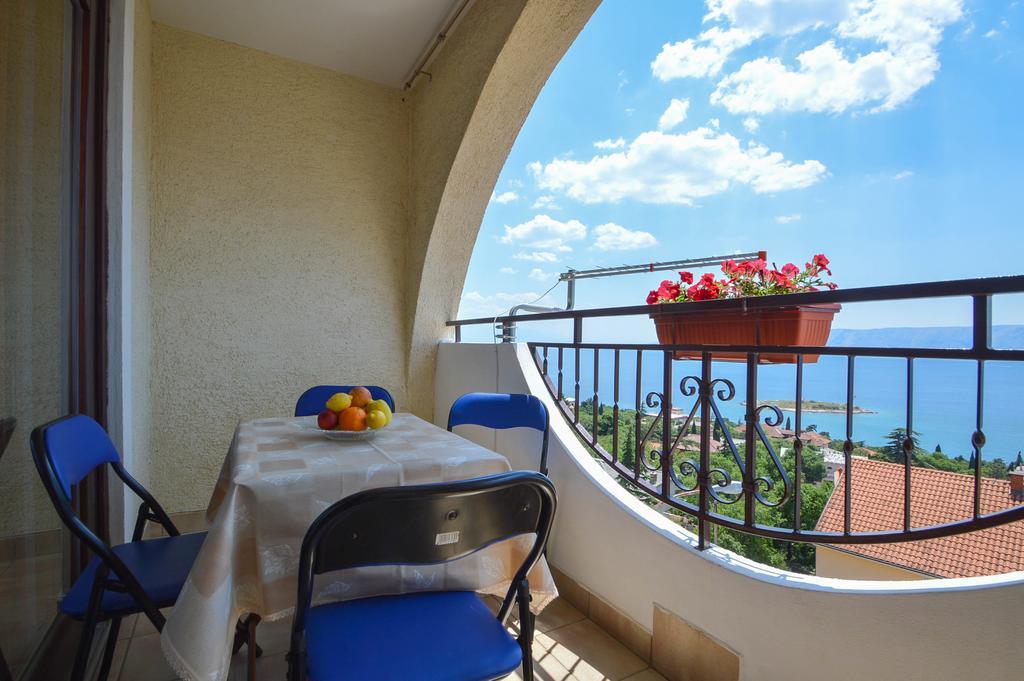 Apartment Natasa Novi Vinodolski Szoba fotó